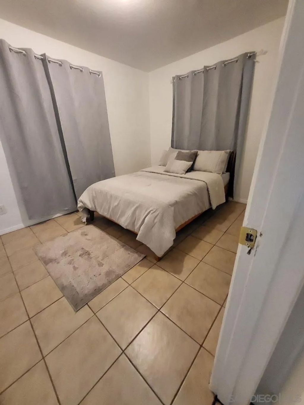 Photo of 239 S 35th Street, San Diego, CA 92113 (MLS # 250045517)