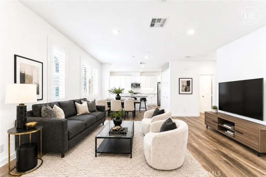 4316 Canyon Coral Ln