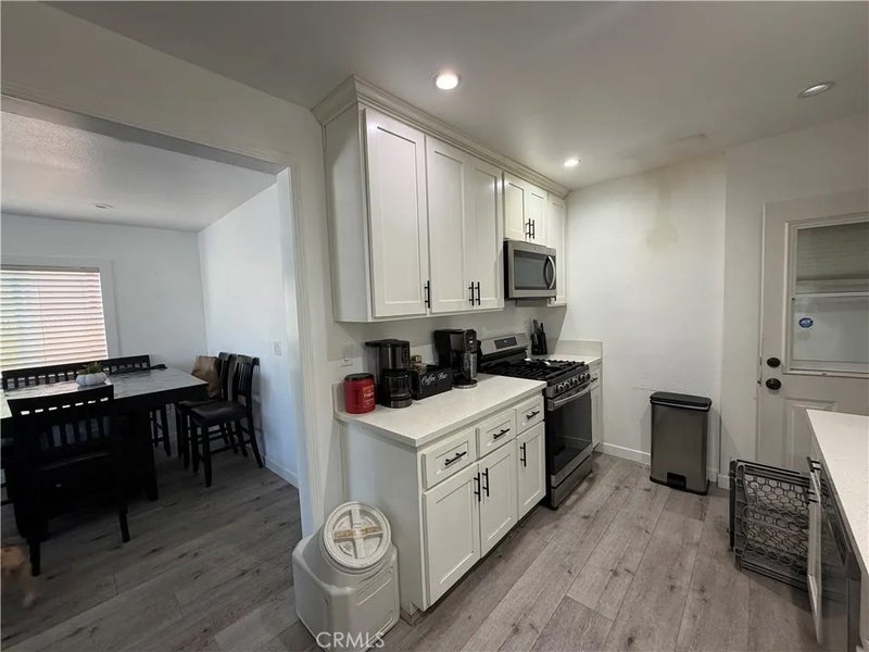 4622 W 156th