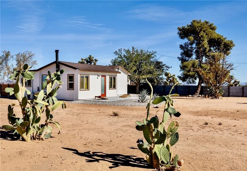 58248 Aberdeen Drive