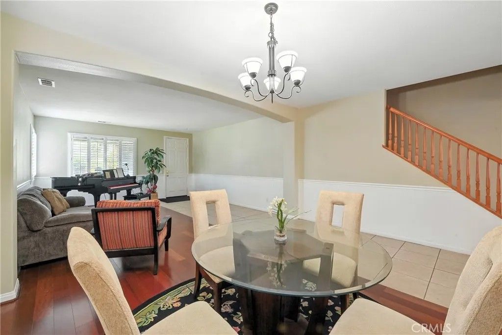 Photo of 36050 Redgrave Way, Murrieta, CA 92562 (MLS # SW25165635)