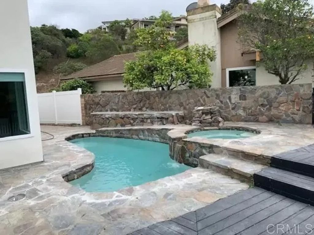 Photo of 1642 Via La Plaza, San Marcos, CA 92078 (MLS # NDP2601047)