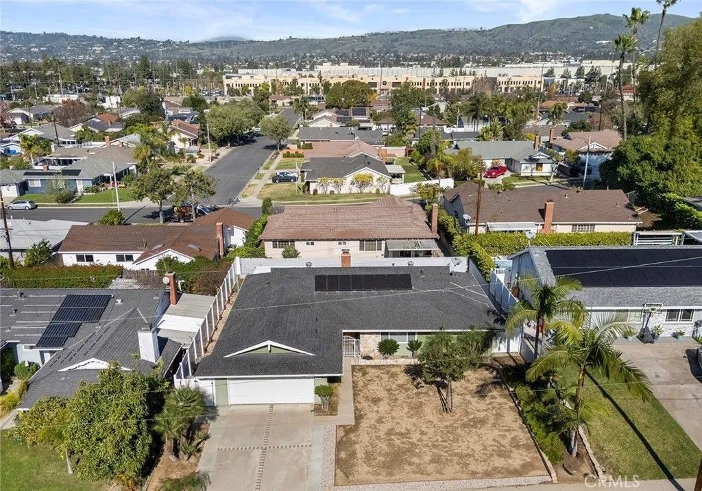 Photo of 1019 Eadington Dr, Brea, CA 92821 (MLS # PW26002419)