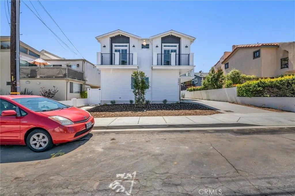 Photo of 2304 Harriman Lane #A, Redondo Beach, CA 90278 (MLS # PV26036031)