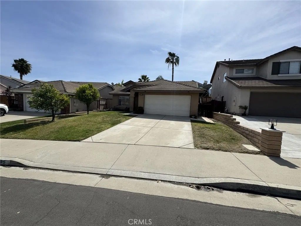 Photo of 9195 Desert Acacia Ln, Corona, CA 92883 (MLS # PW26058370)