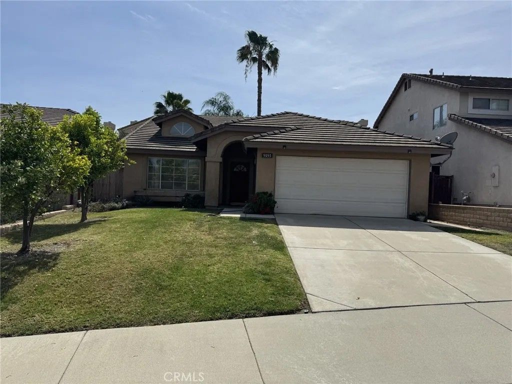 Photo of 9195 Desert Acacia Ln, Corona, CA 92883 (MLS # PW26058370)