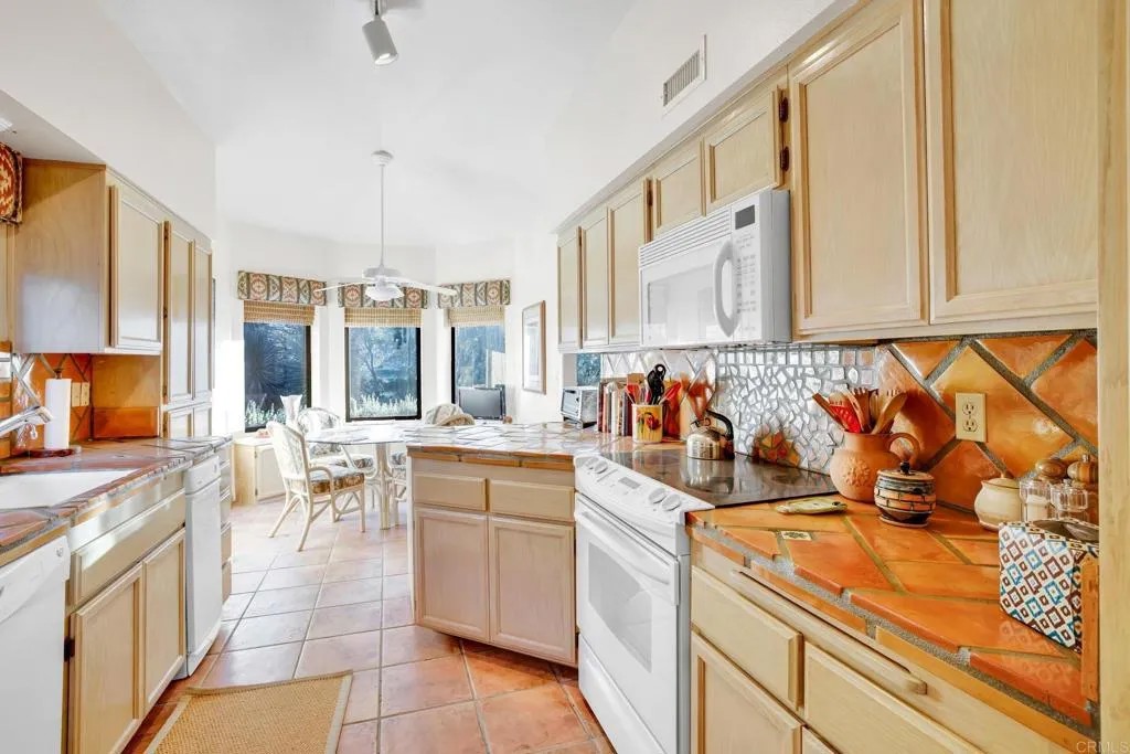 4728 Desert Vista Drive