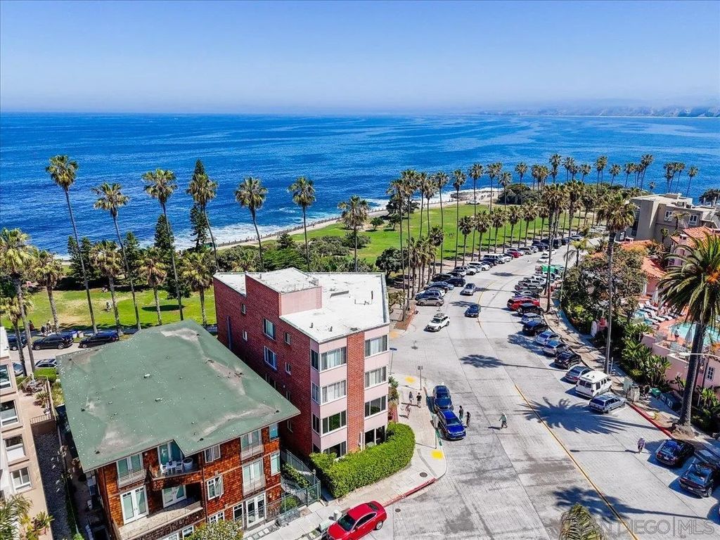 Photo of 8040 Girard Ave #1, La Jolla, CA 92037 (MLS # 250040545)