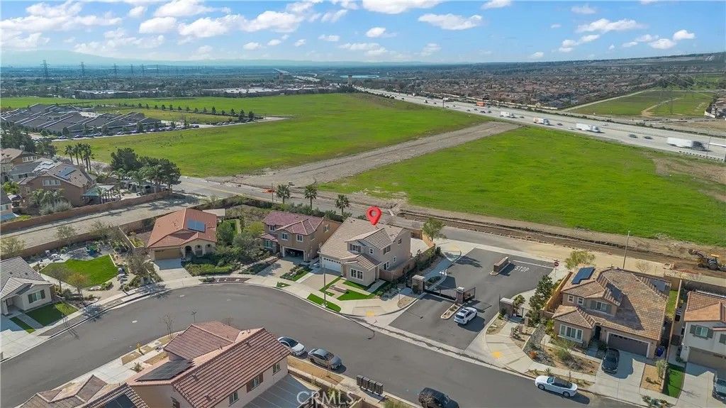 Photo of 5264 Darwin Ln, Fontana, CA 92336 (MLS # IV26005988)