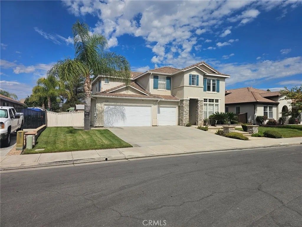 Photo of 32380 Giverny Ct, Winchester, CA 92596 (MLS # SR26028989)