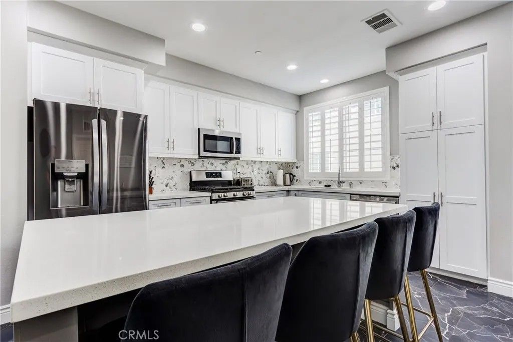 Photo of 625 Savi Drive #102, Corona, CA 92878 (MLS # SW26014329)