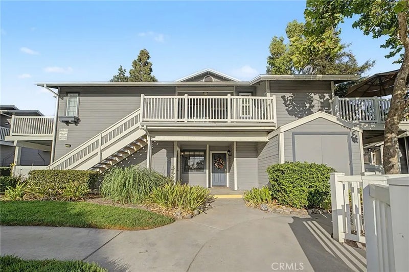 1754 Shady Oaks Court