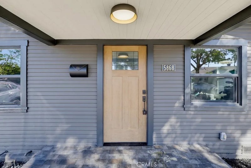 5868 Myrtle
