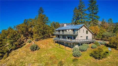 Tiny photo for 33177 Cascadel Heights Drive, North Fork, CA 93643 (MLS # FR25253281)