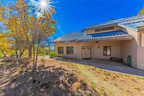 Tiny photo for 33177 Cascadel Heights Drive, North Fork, CA 93643 (MLS # FR25253281)