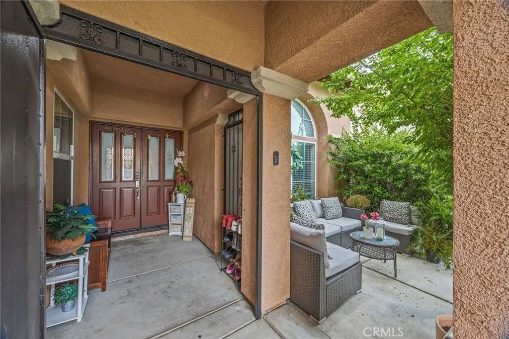 Photo of 12940 Blair Street, Victorville, CA 92392 (MLS # CV26077097)
