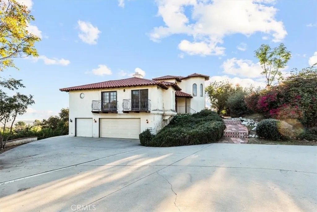 Photo of 1500 Kashlan Road, La Habra Heights, CA 90631 (MLS # DW26022219)