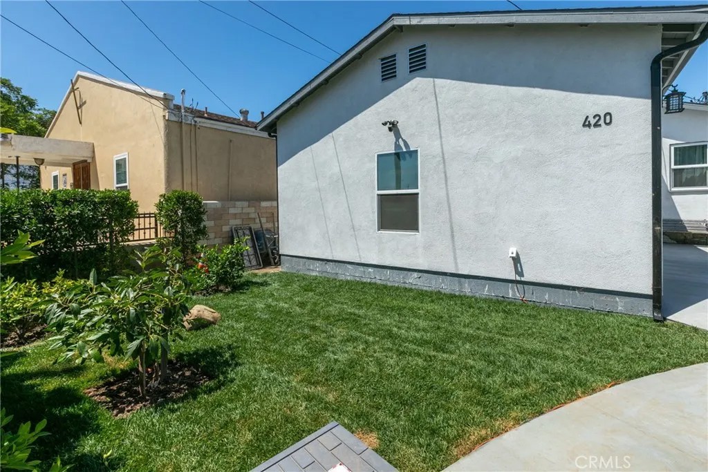 420 N 12th