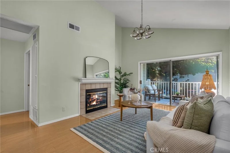 1446 Brett Place 36