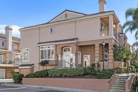 7122 Calabria Ct E San Diego CA 92122