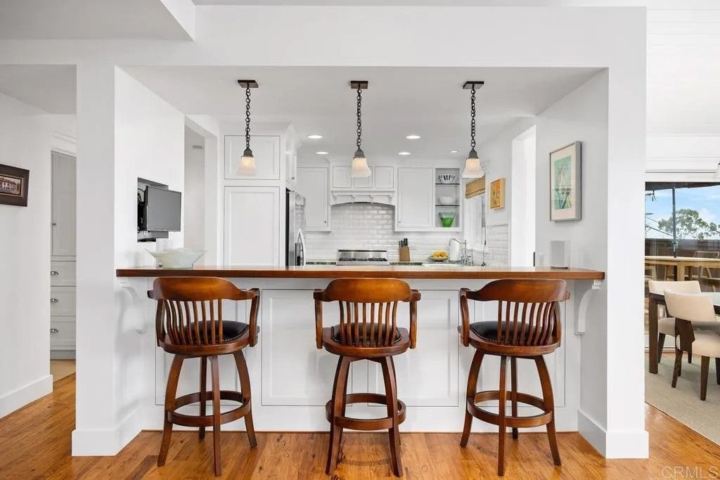 335 10th Street