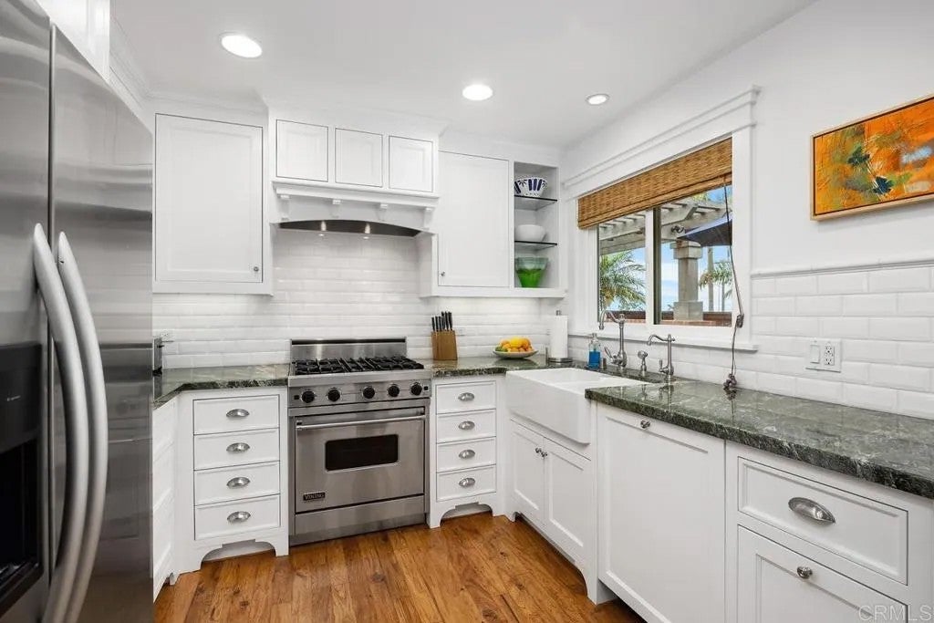 335 10th Street