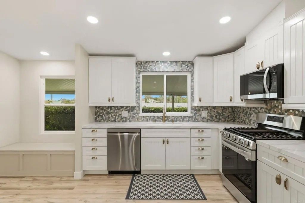 Photo of 1930 W San Marcos BLVD #97, San Marcos, CA 92078 (MLS # NDP2605841)
