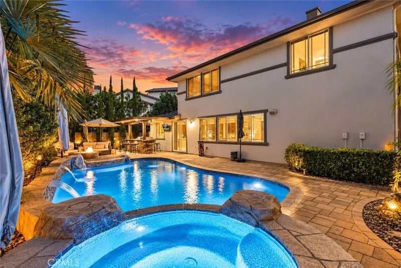 46388 Canyon Crest Court