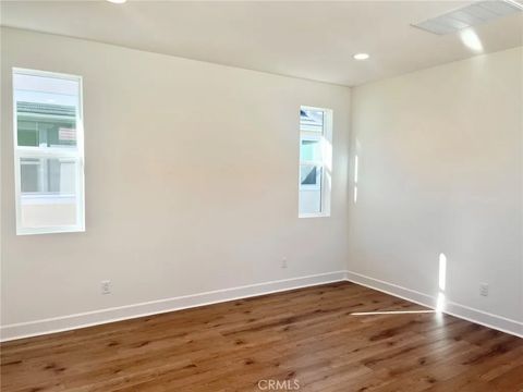 Tiny photo for 337 S Nevada Avenue, Ventura, CA 93004 (MLS # OC25266788)