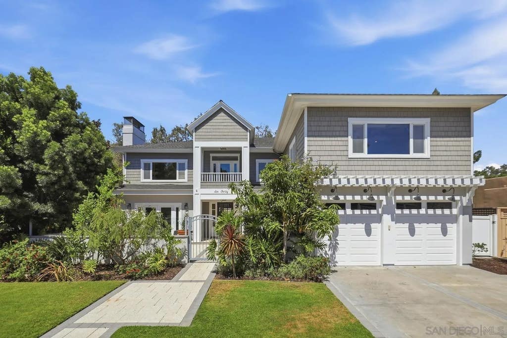 Photo of 640 Coronado Avenue, Coronado, CA 92118 (MLS # 260020272)