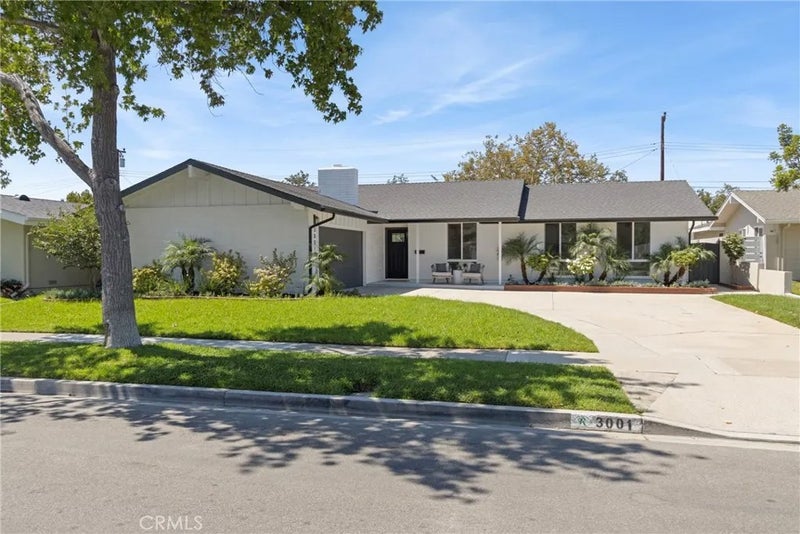 3001 Tigertail Drive