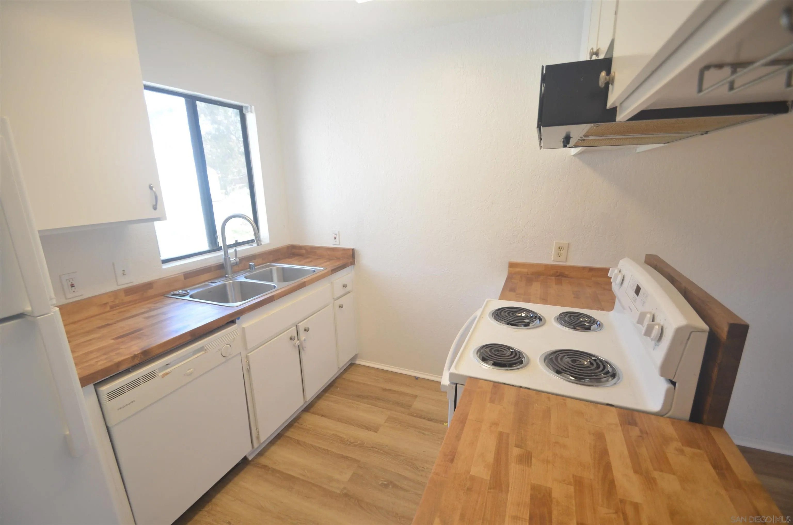 10343 Caminito Aralia 60