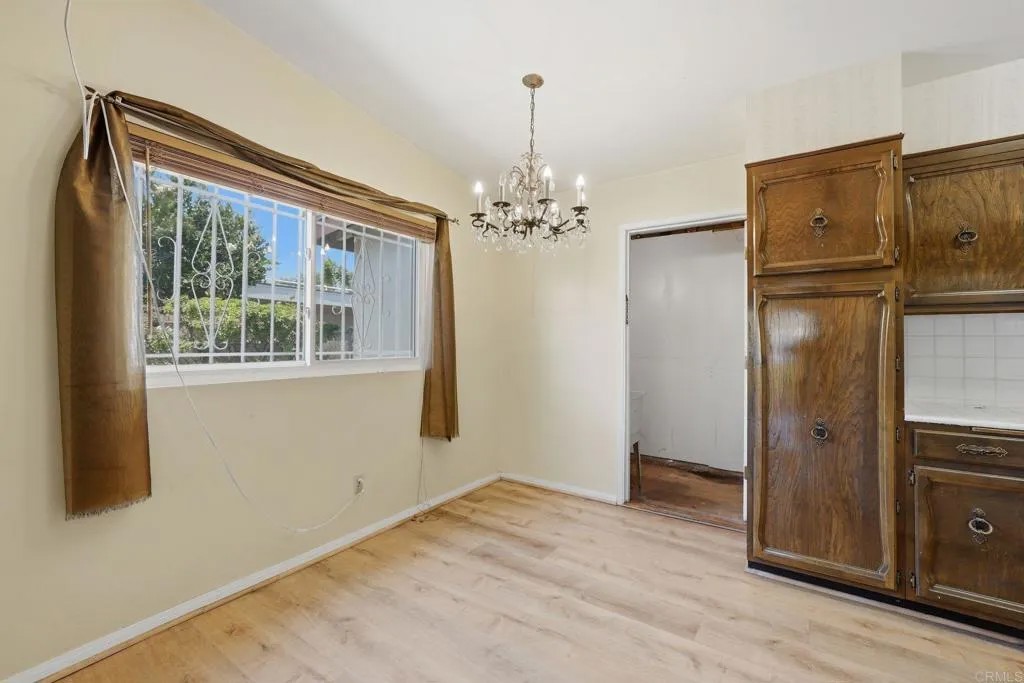 444 E Oxford Street