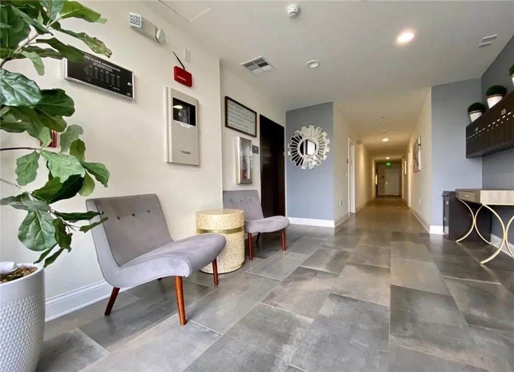Photo of 14934 Burbank Boulevard #102, Sherman Oaks, CA 91411 (MLS # SR26112685)