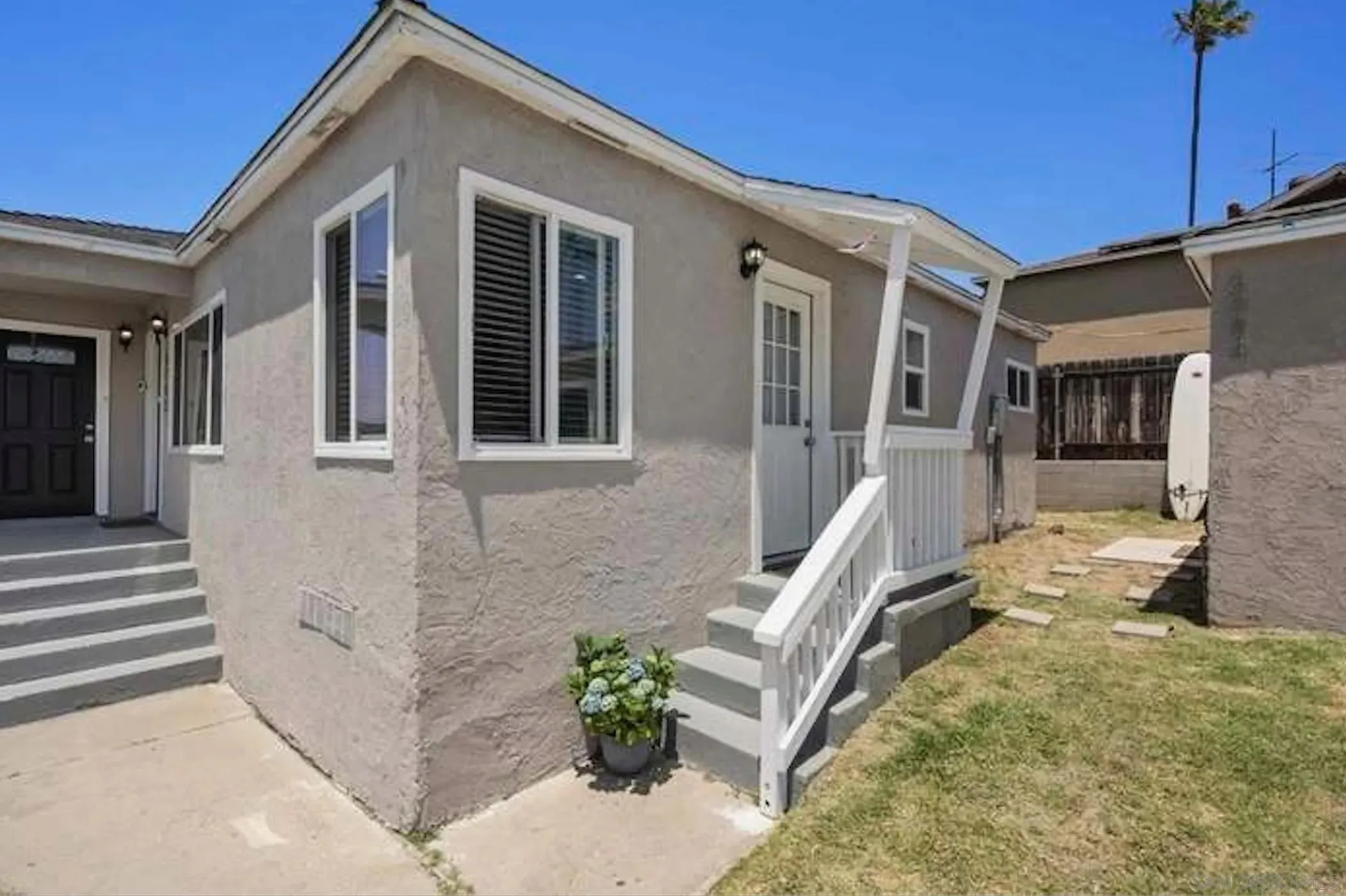 San Diego, California 92114, United States, 5 Bedrooms Bedrooms, ,3 BathroomsBathrooms,Residential,Active,168347