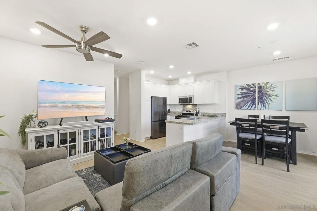 Photo of 24120 Dolcetto Ave #804, Murrieta, CA 92562 (MLS # 250045948)