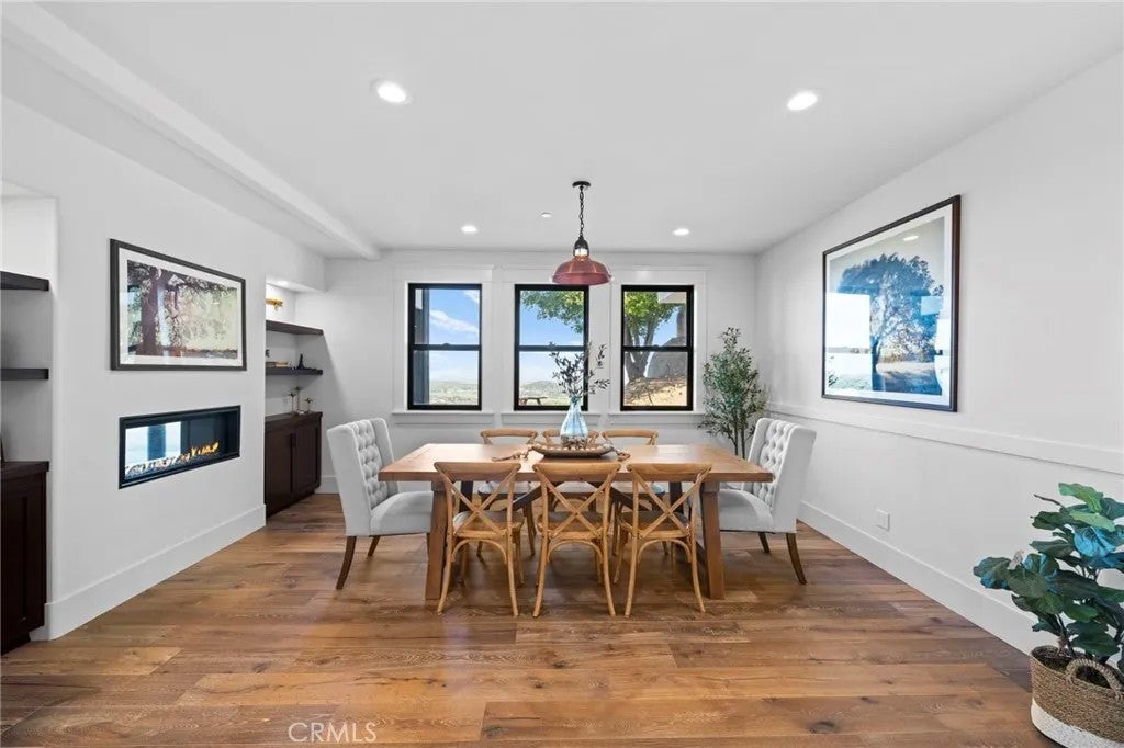 41950 Hacienda Dr