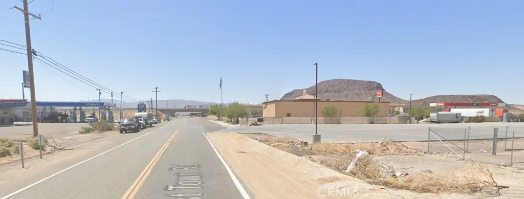 0 Ghost Town