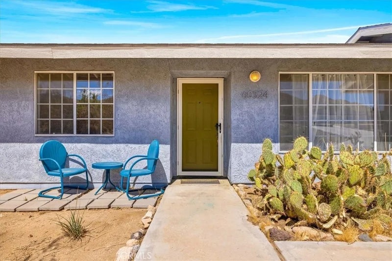 60324 La Mirada Trail