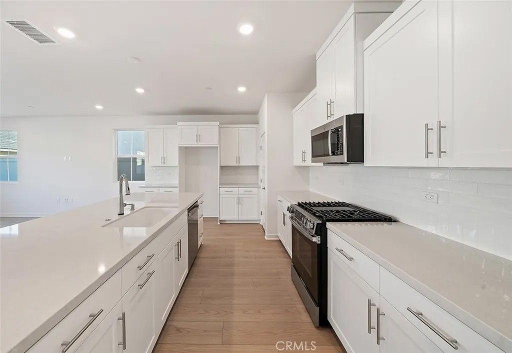 Photo of 3813 Crossen Drive, Corona, CA 92883 (MLS # OC26011529)