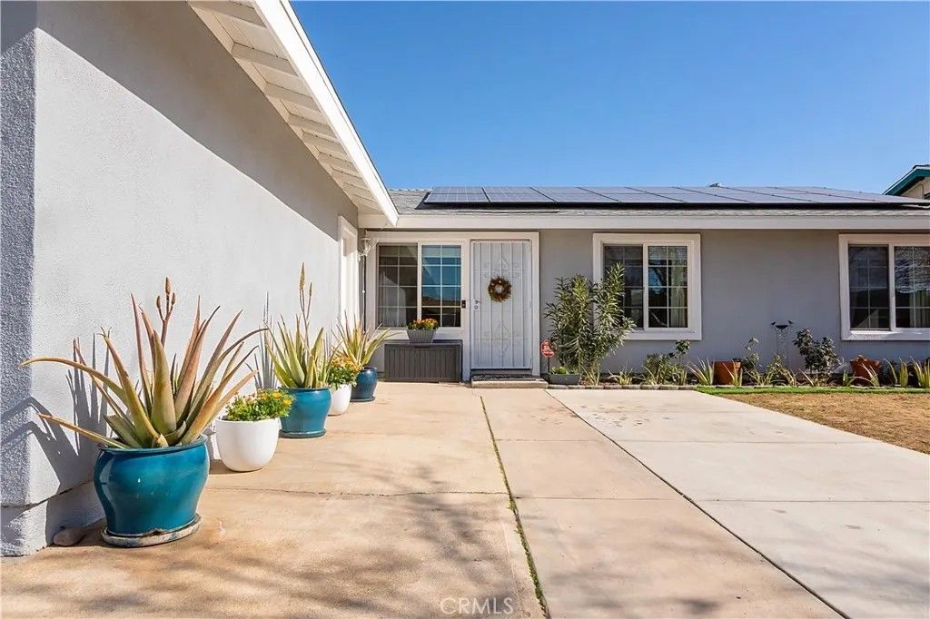 Photo of 42860 Alep St, Lancaster, CA 93536 (MLS # SR26024188)