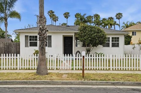Photo of 1819 S Tremont Street, Oceanside, CA 92054 (MLS # NDP2604549)