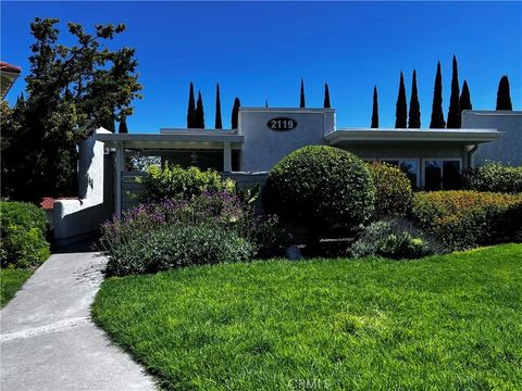 Photo of 2119 Via Puerta #N, Laguna Woods, CA 92637 (MLS # PI25202518)