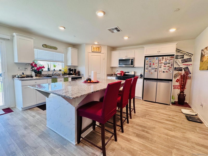 28533 Scorpion Ln