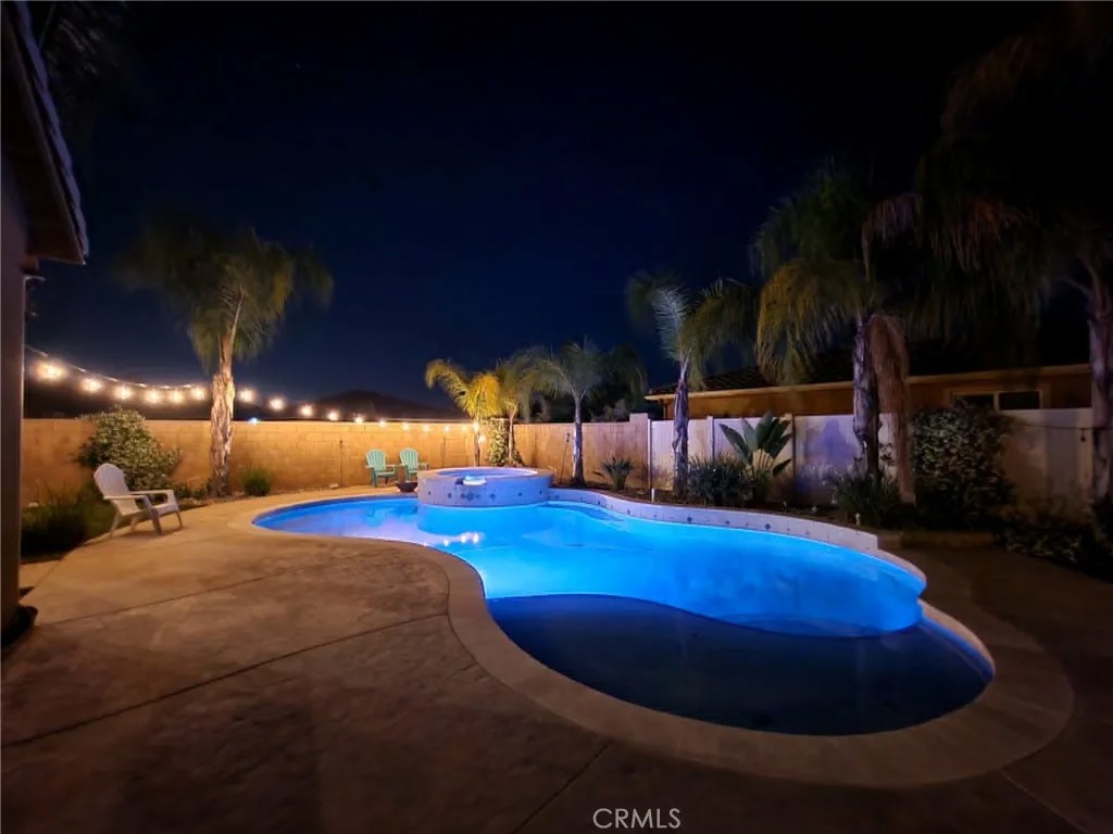 22883 Rolling Brook