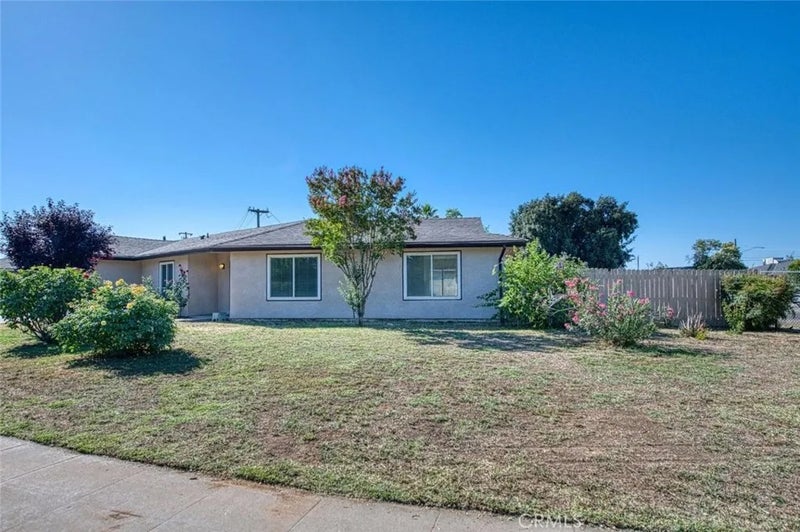 2335 W Cornell