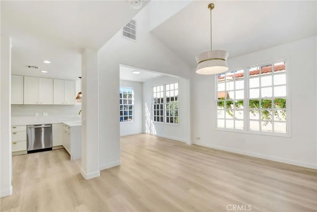 Photo of 4346 Park Paloma, Calabasas, CA 91302 (MLS # SR26094352)
