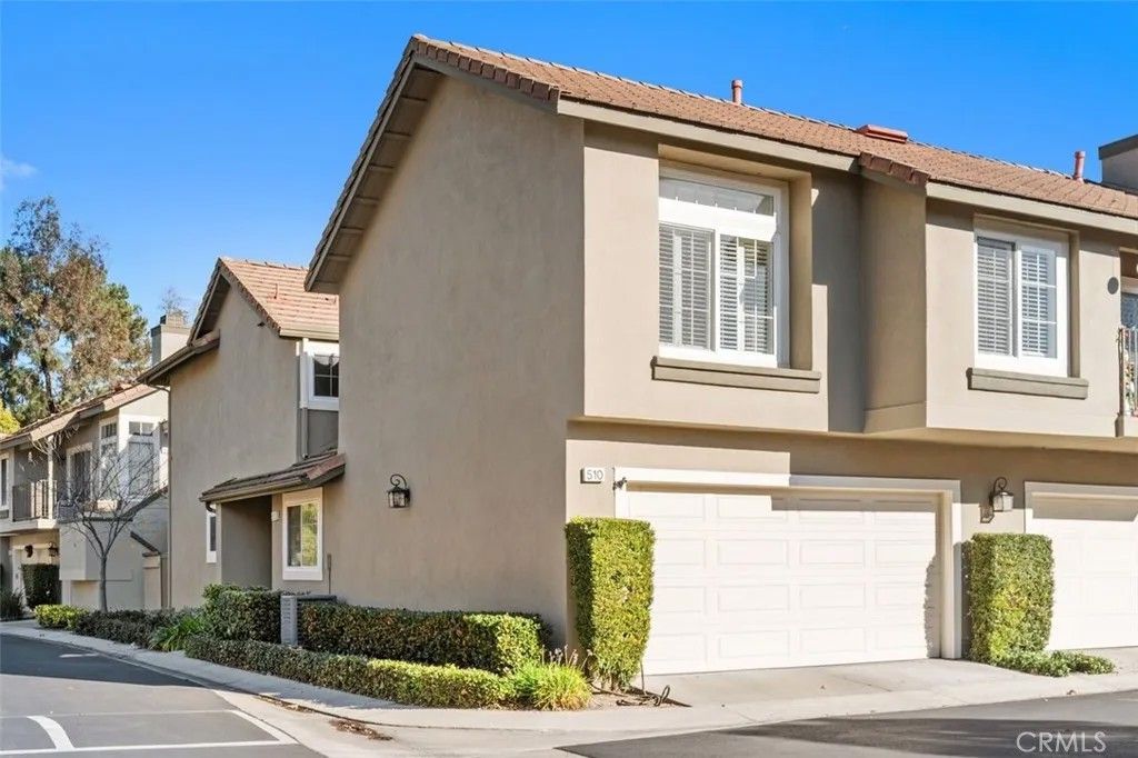 Photo of 510 S Hollydale Ln, Anaheim Hills, CA 92808 (MLS # PW25270857)