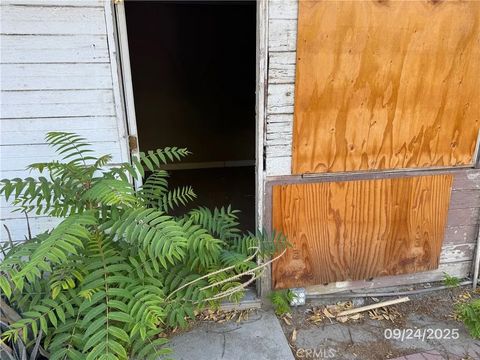 Tiny photo for 885 San Jacinto St, San Bernardino, CA 92408 (MLS # CV25238950)