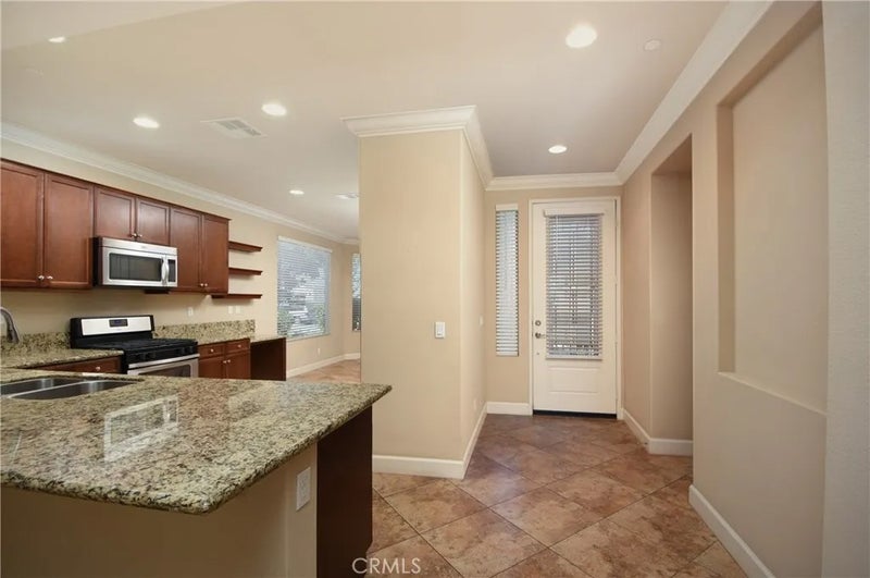 1506 Via Rojas